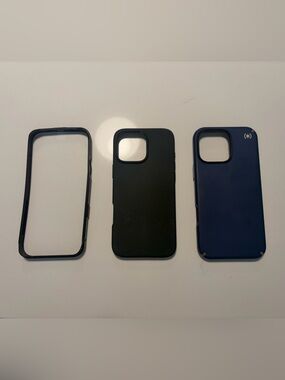 Apple iPhone 16 Pro Max Case Bundle